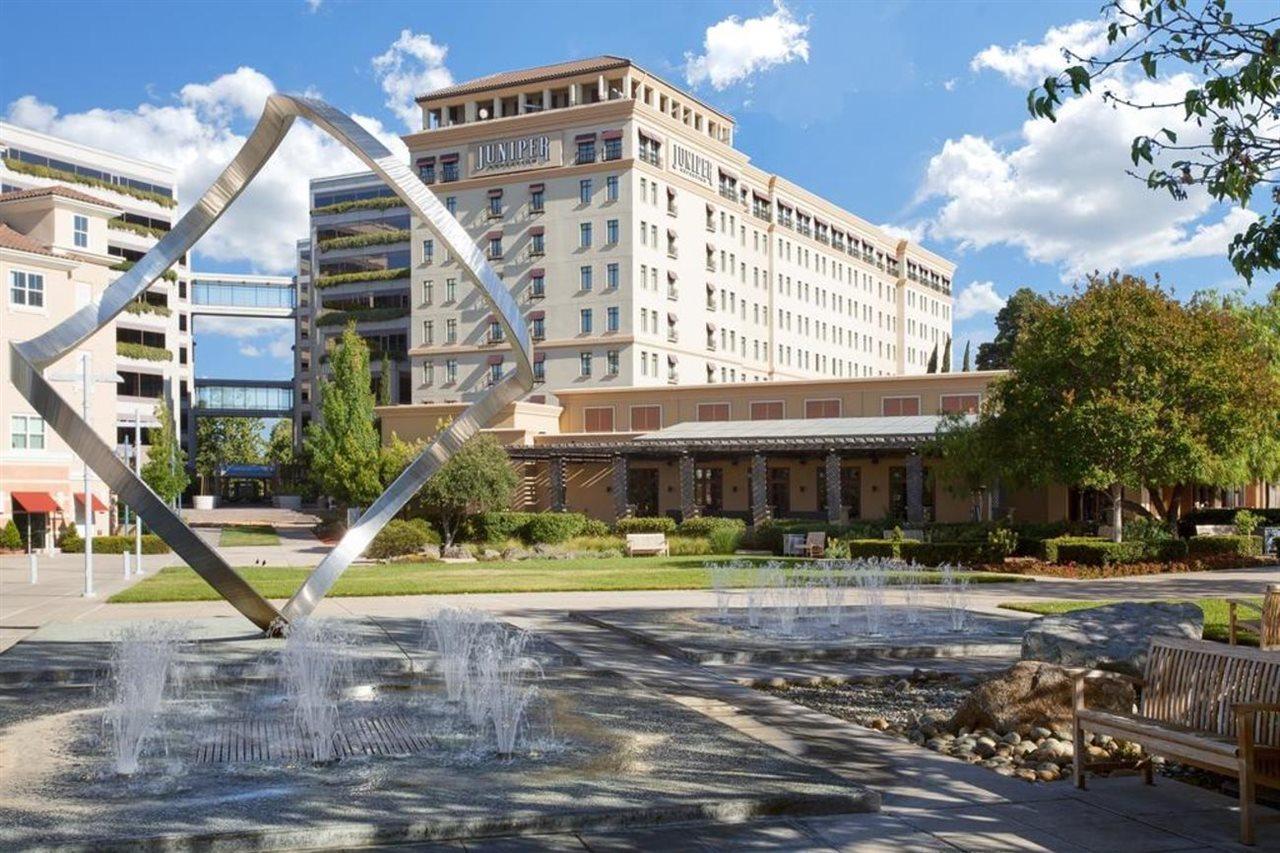 Juniper Hotel Cupertino, Curio Collection By Hilton Exteriér fotografie